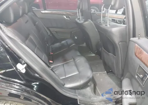 2012 Mercedes-Benz E 350 4Matic z USA, uszkodzony, nr VIN WDDHF8JB4CA609242